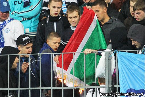 Поджег флага Чечни болельщиками Зенита